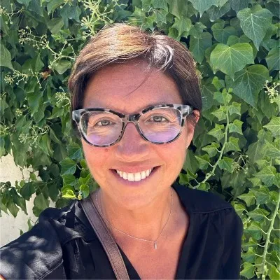 Logo de Véronique Henocq 