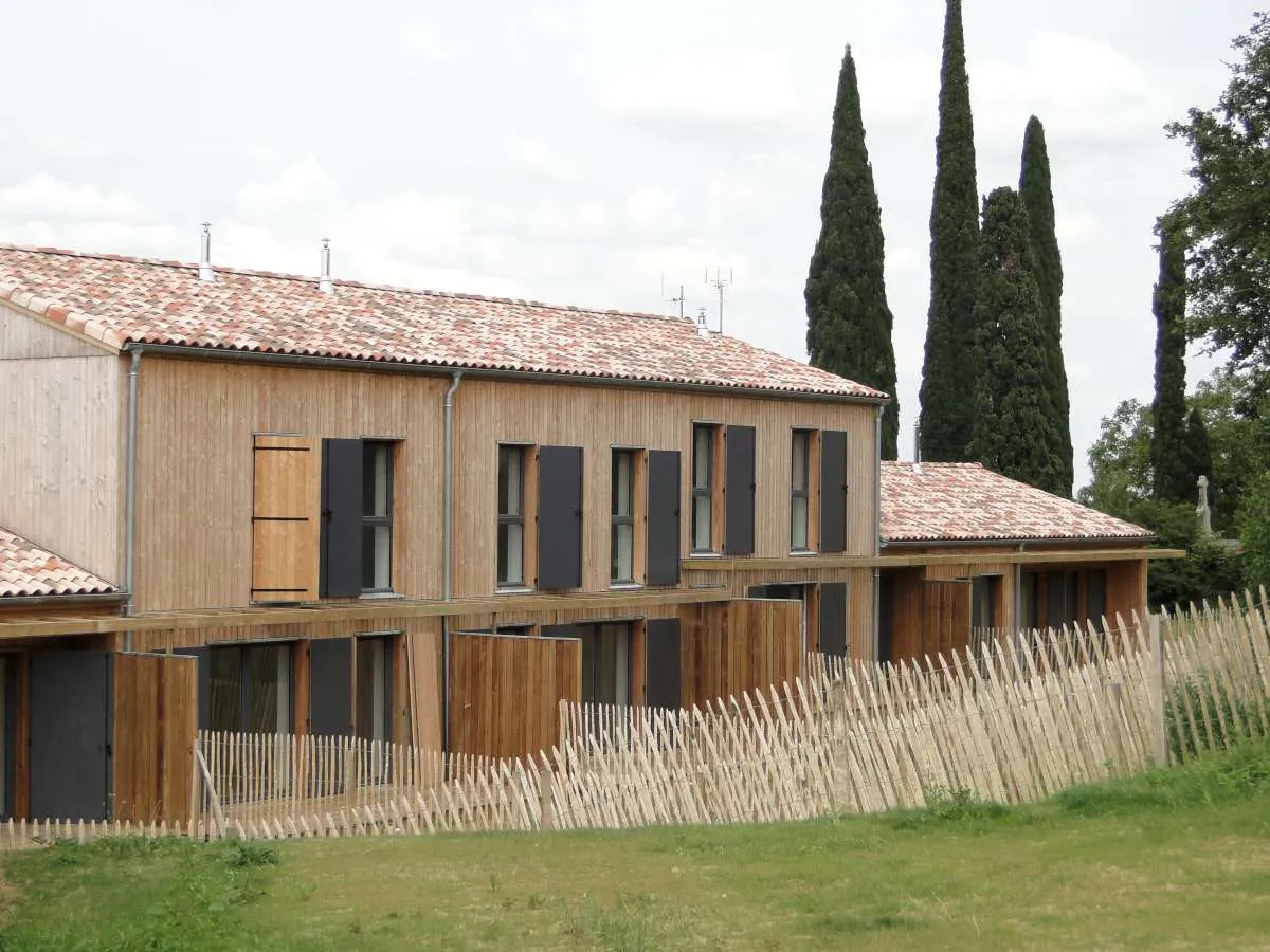 BÂTIBUZZ Logements sociaux en bois-béton-paille | Lacaugne (31) - Logo