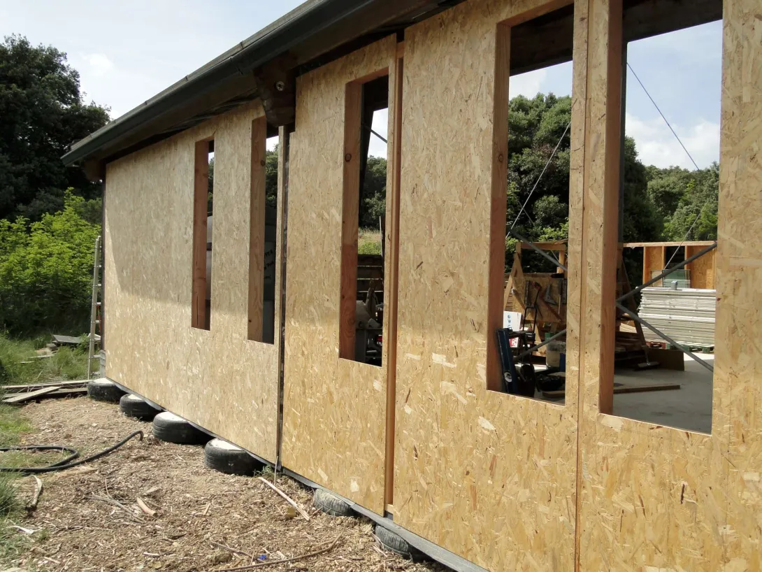 Macondo - Parois bois de l'atelier