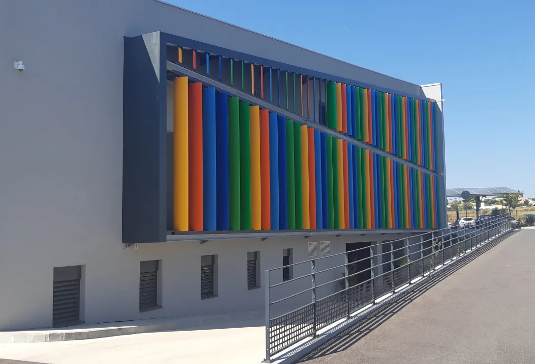 Lames brise-soleil Est-Ouest