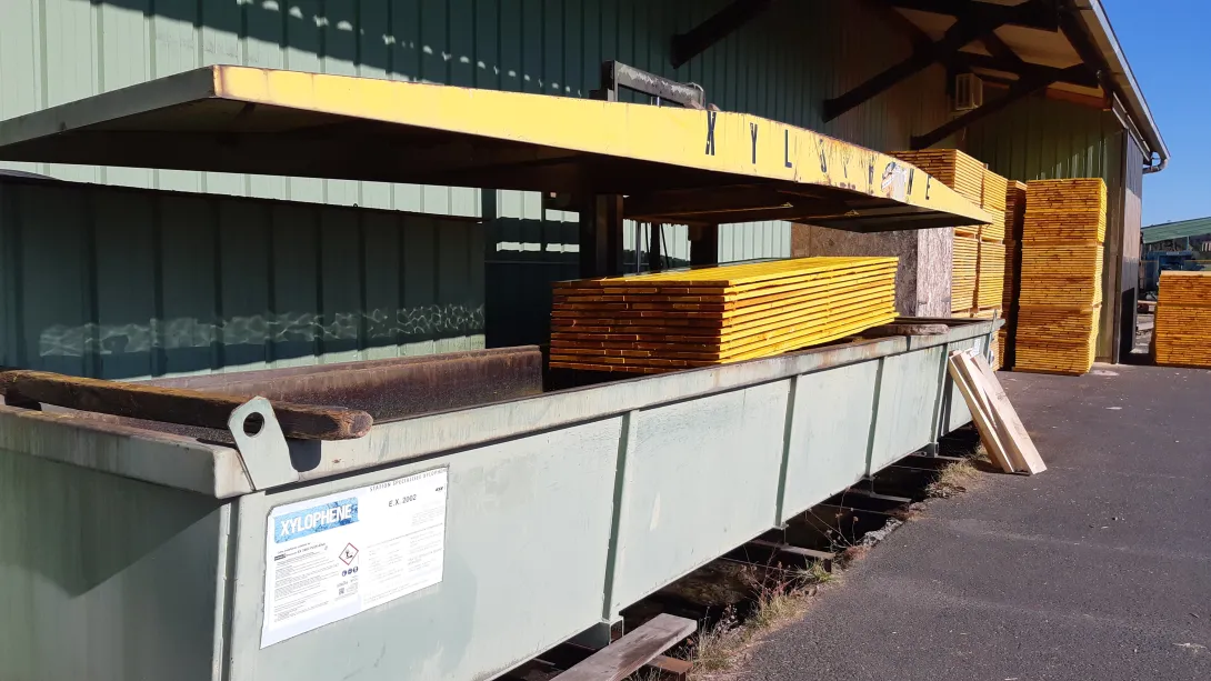 Scierie Falcon | Bain de traitement