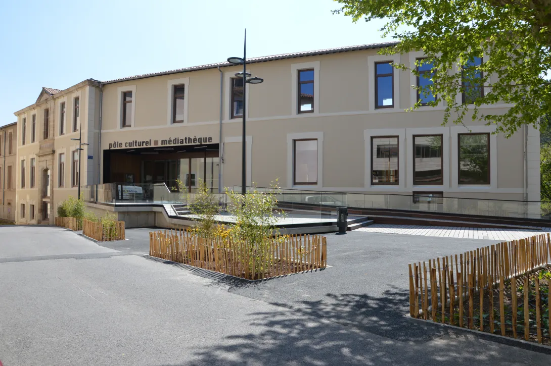 Médiathèque Confluence de Lodève (34)
