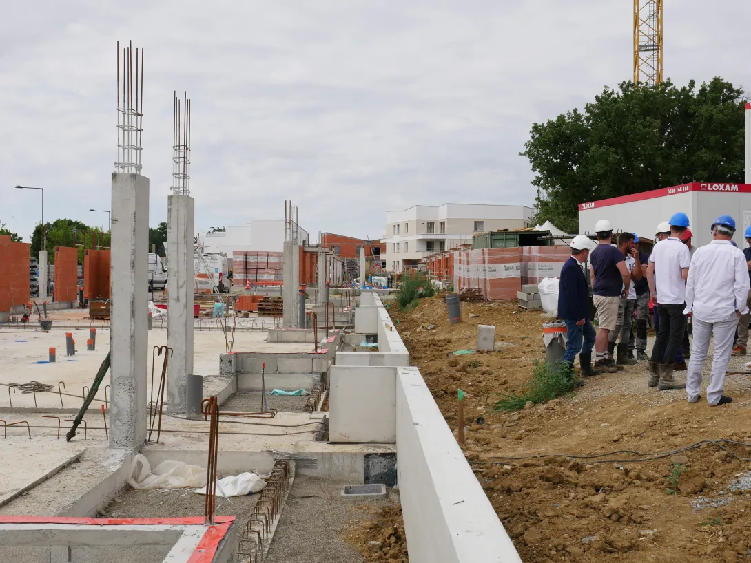 Logements individuels où seront les murs en blocs de terre crue