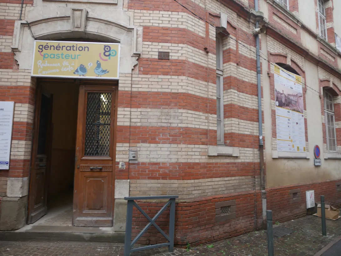 Devanture du bâtiment