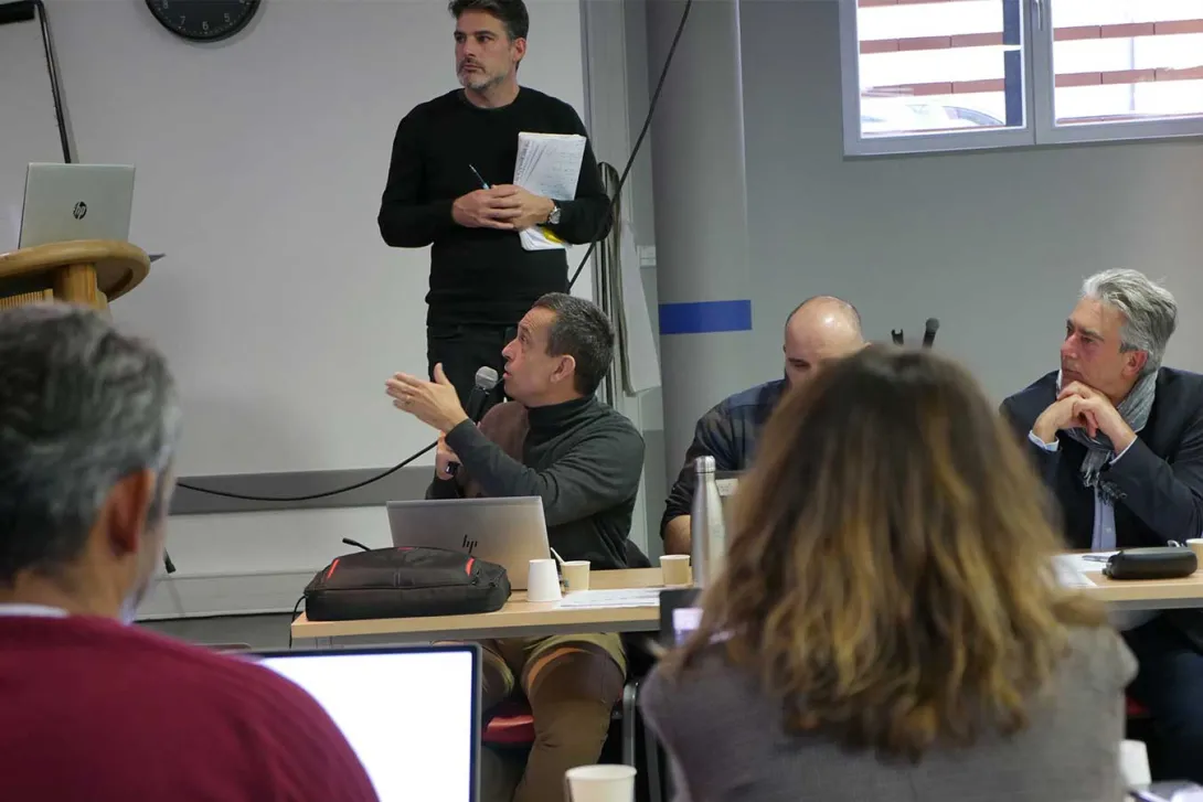 Place aux questions des membres de commission 