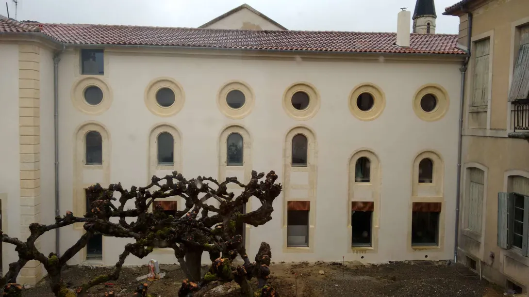 52. La façade de la chapelle après restauration