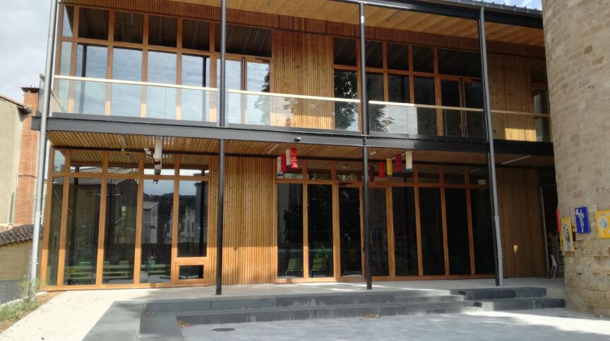 Façade sud-ouest donnant sur le patio, après travaux